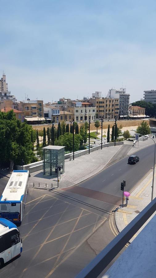 Апартаменти Downtown Living By 'Flats Nicosia' Екстер'єр фото